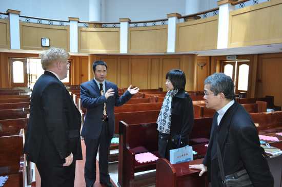 华东神学院举行神学讲座 华东神学院举行神学讲座