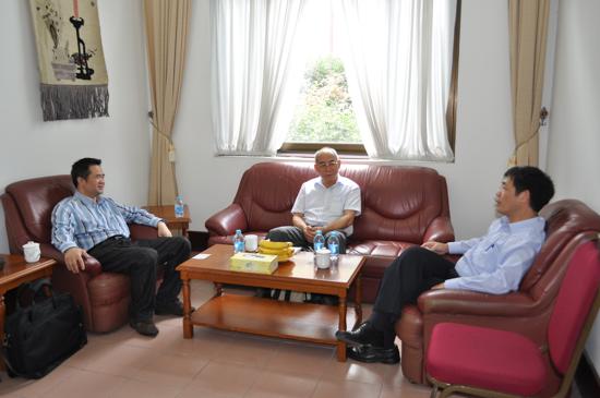 л����Ժ���Ӵ������������ѧԺ������