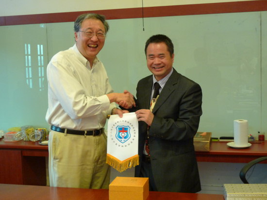 л����Ժ�����ŷ����¼���