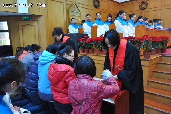 华东神学院庆祝2012圣诞 华东神学院庆祝2012圣诞