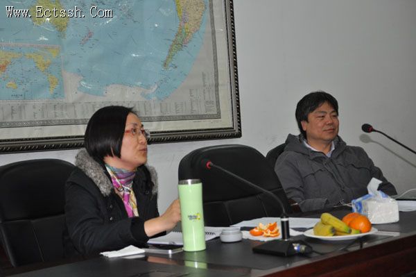 12����Ժ���н�ѧ���ֻ�