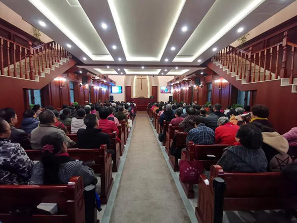 谢炳国院长带领专职教师赴山东交流学习 谢炳国院长带领专职教师赴山东交流学习