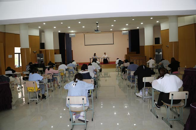 华东神学院举行2021年神学本科与圣乐本科招生考试 华东神学院举行2021年神学本科与圣乐本科招生考试