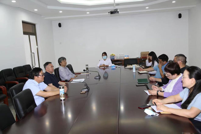 ������ѧԺרְ��ʦѧϰ�Ϻ����ڽ̹������龫��