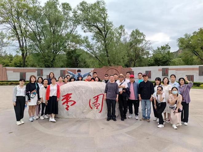 ������ѧԺ��ѧ���Ʊ�ҵ�����а�����������