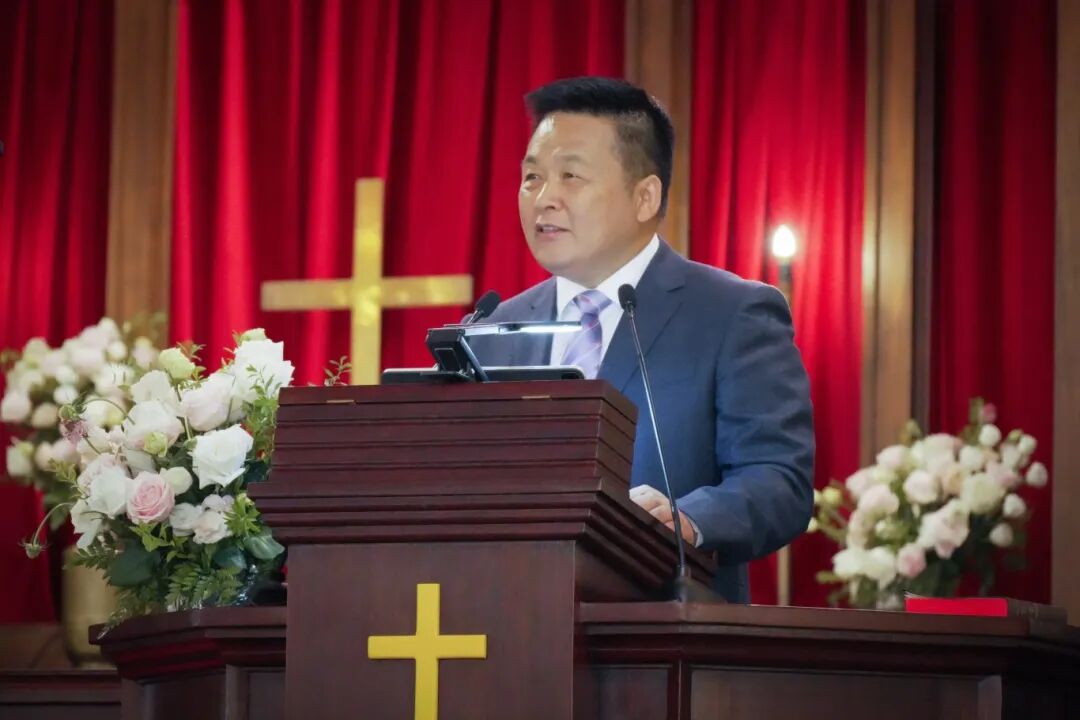 �������д�н�� ���Ȼ�����δ������������ѧԺ������ף��Ժ40��������ѧ�����й������ֻ�